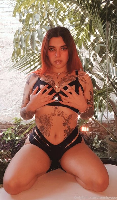 rennloveee beautiful pornstar archive