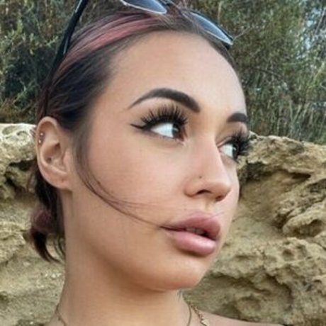 18 free onlyfans naked pictures