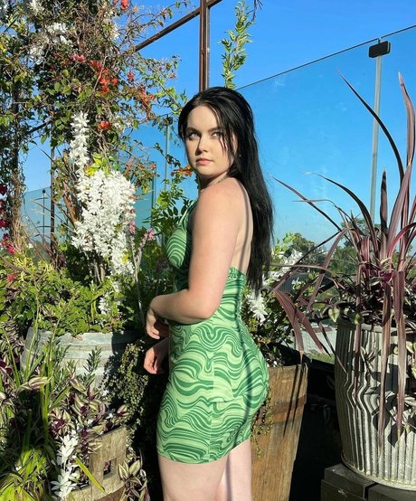 Sam Temple nudes actress photo