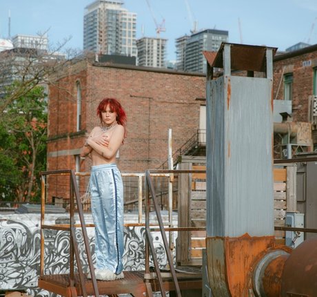 upsahl high quality model pic