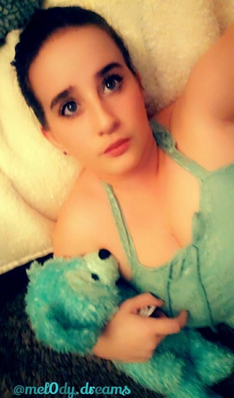 melody tmw free star pics