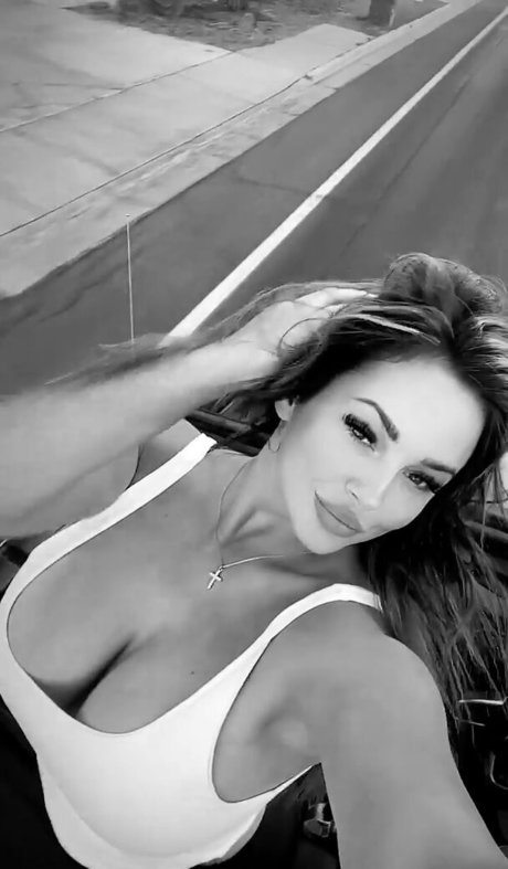 thick ebony onlyfans hot sexy image