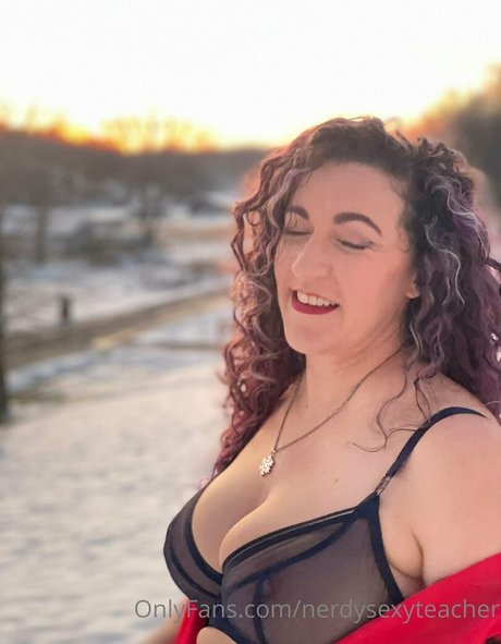 nerdysexyteacher pornstar beautiful photos