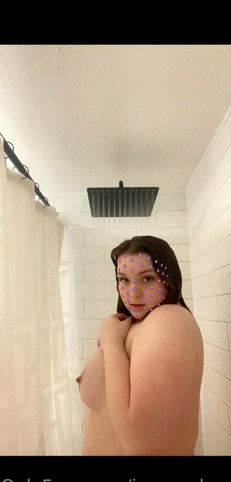 janessaburton star naked pictures