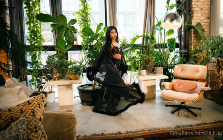 lulu__chicago adult model pic