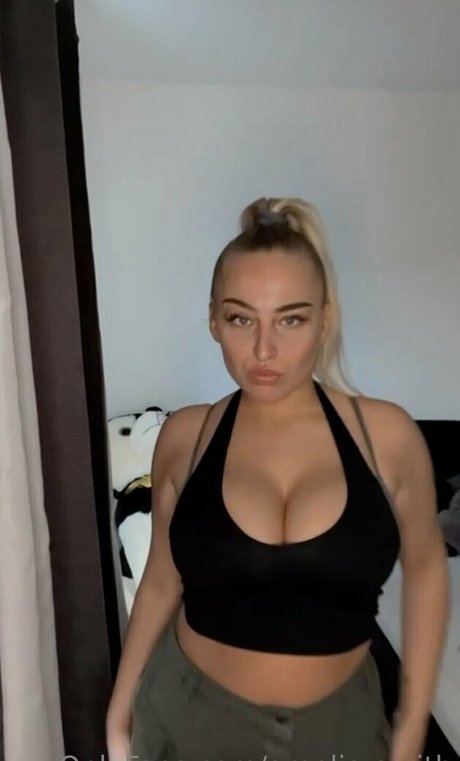 amelia smith actress img