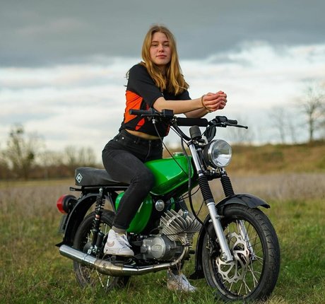 lxllx se nice pornstar image