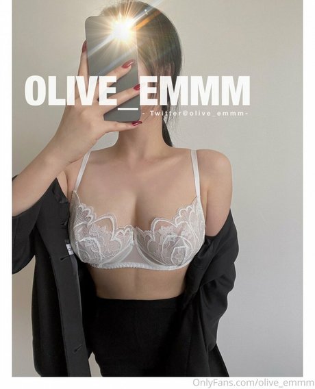 imoliveemmm pornstar nude gallery