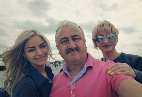 Andreea Ungur sex actress gallery