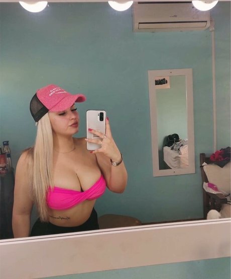 Lolaa leiva pornstar top picture