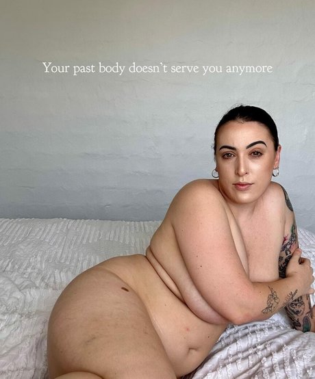 Isabella Davis nude star images