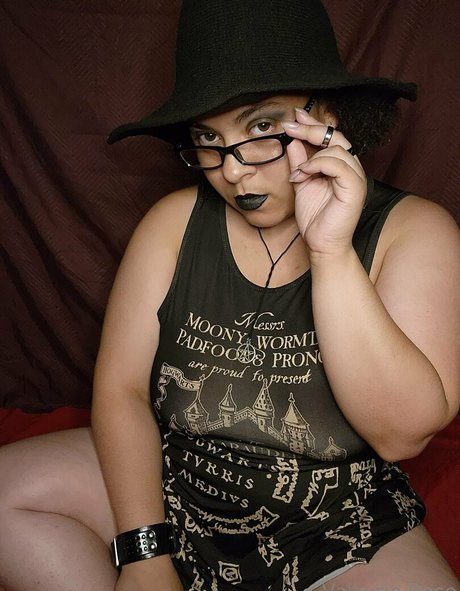 valkyrie rose freee model pretty photos