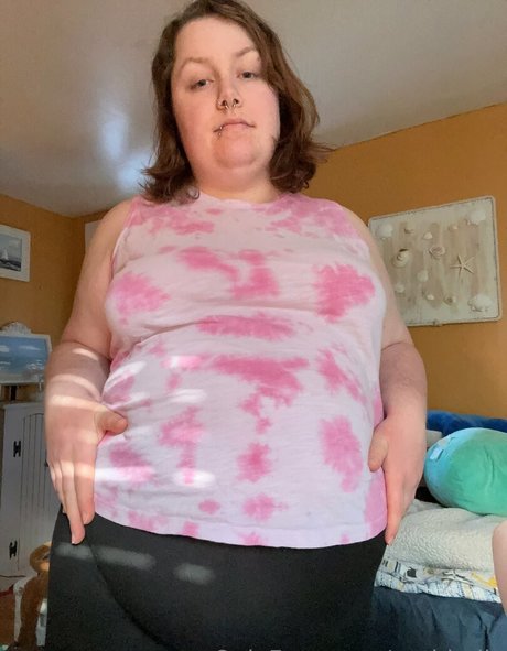 gothbelly pornstar exclusive image