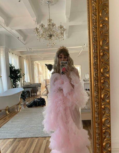 ofdgbuni beautiful pornstar pic