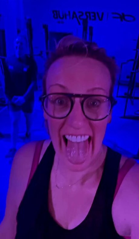 Steph McGovern hd pornstar img