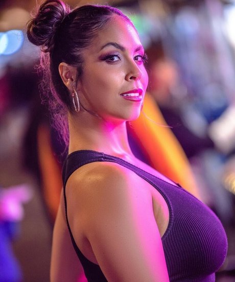 Gigi Saul Guerrero top pornstar pics