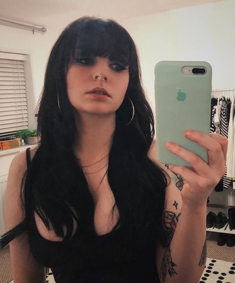 Emma Blackery model beautiful galleries