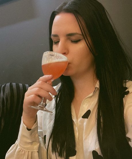 Emma Blackery pornstar hd images