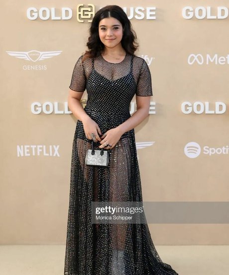 Iman Vellani nudes model pics