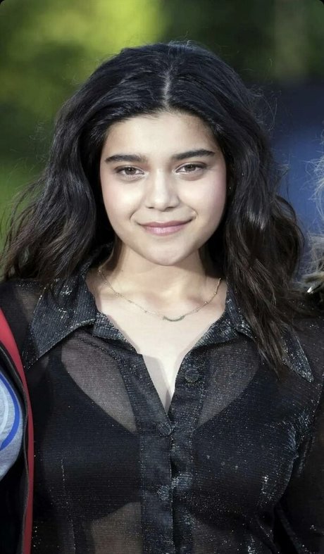 Iman Vellani naked actress photo