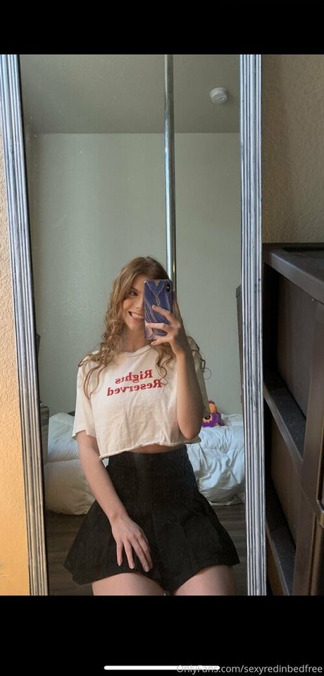 sexyredinbedfree high quality star pictures