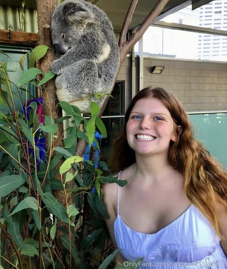 sexyredinbedfree star xxx archive