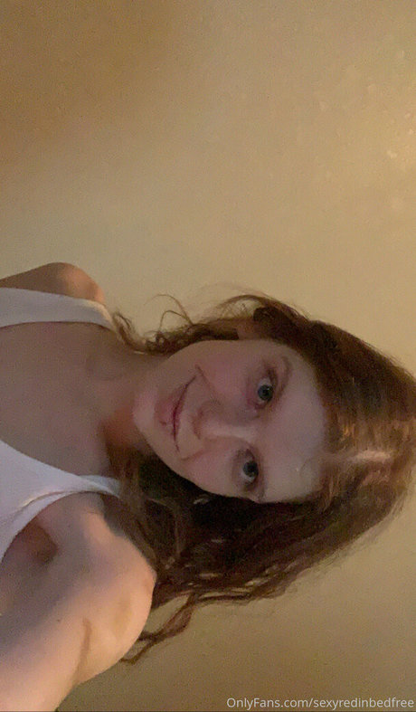 sexyredinbedfree star nice image