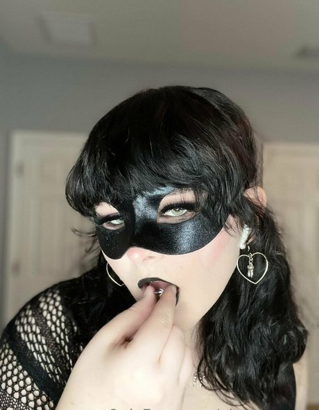 giantessgrey star exclusive img