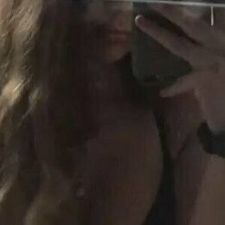 Arianna Flowers exclusive model archive