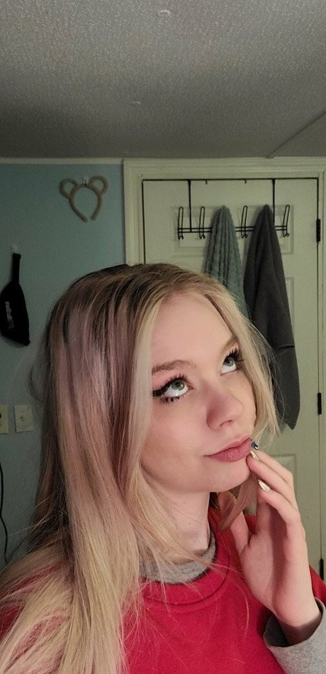 Sativa Skies art pornstar image