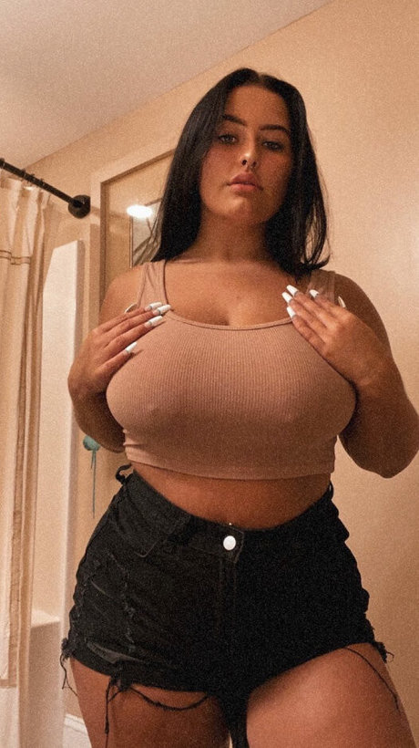 Jaley S erotic pornstar pic