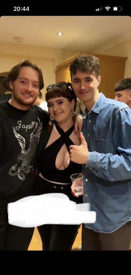 Charlotte A model top gallery