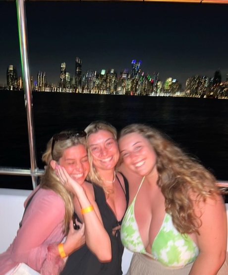 Erin Moore model hd photo