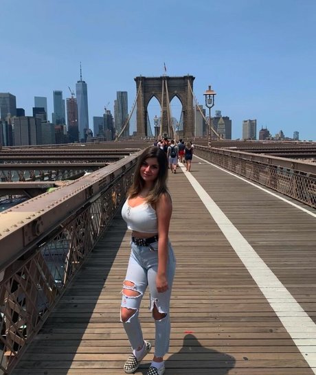 Samantha S model beautiful archive