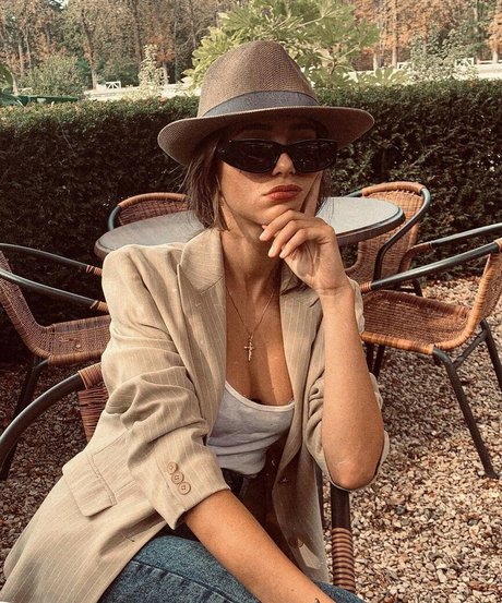 Poqssi pornstar nice img