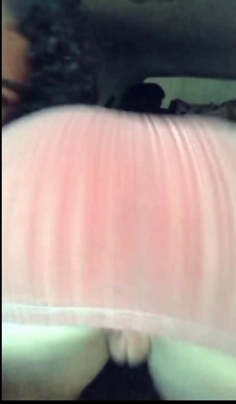 Raissa Raissayasz model erotic picture