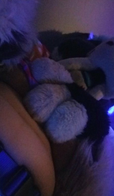 bigtittytusky model high quality photos