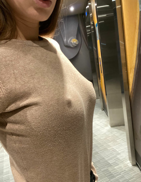 Sasha Shenderey free pornstar images