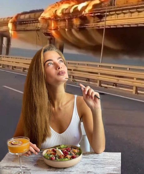 Sasha Shenderey erotic actress picture