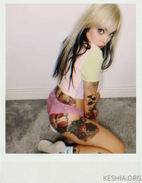 kawaiikeshiafree star top picture