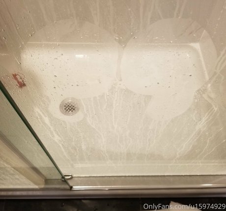 milahromanov Quick model image