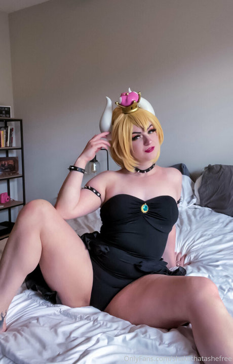 shakethatashefree model nice photos