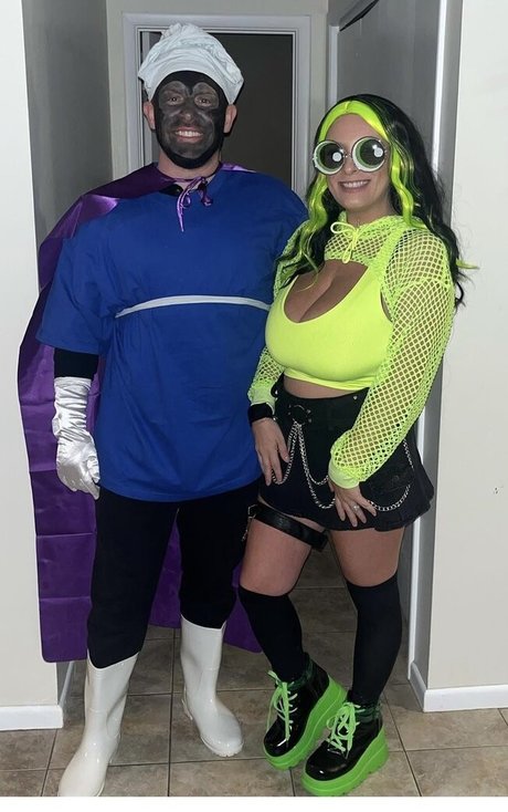 Emma Lynn Slavin pretty star pics