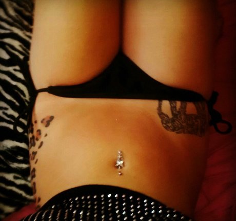 Emma Lynn Slavin naked star img