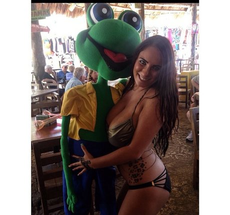 bbc squirt onlyfans hot sexy picture