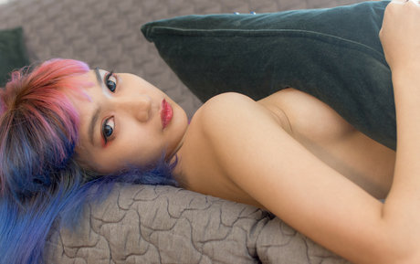 Zareen Quilop pornographic model img