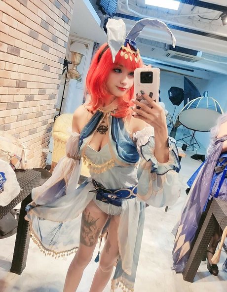 Zareen Quilop model nudes image