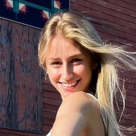 Hailey Azure model xxx images