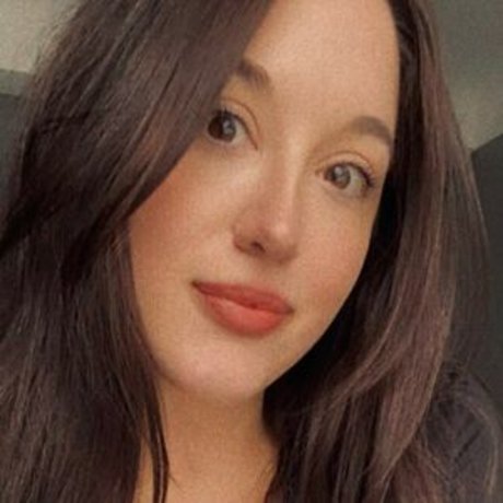 Mybeallie model xxx pics