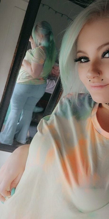 nikkimonstrosity sexy pornstar galleries